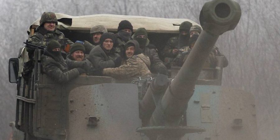 Ukraine Truce in Tatters as Fighting Rages Near Eastern City of Debaltseve